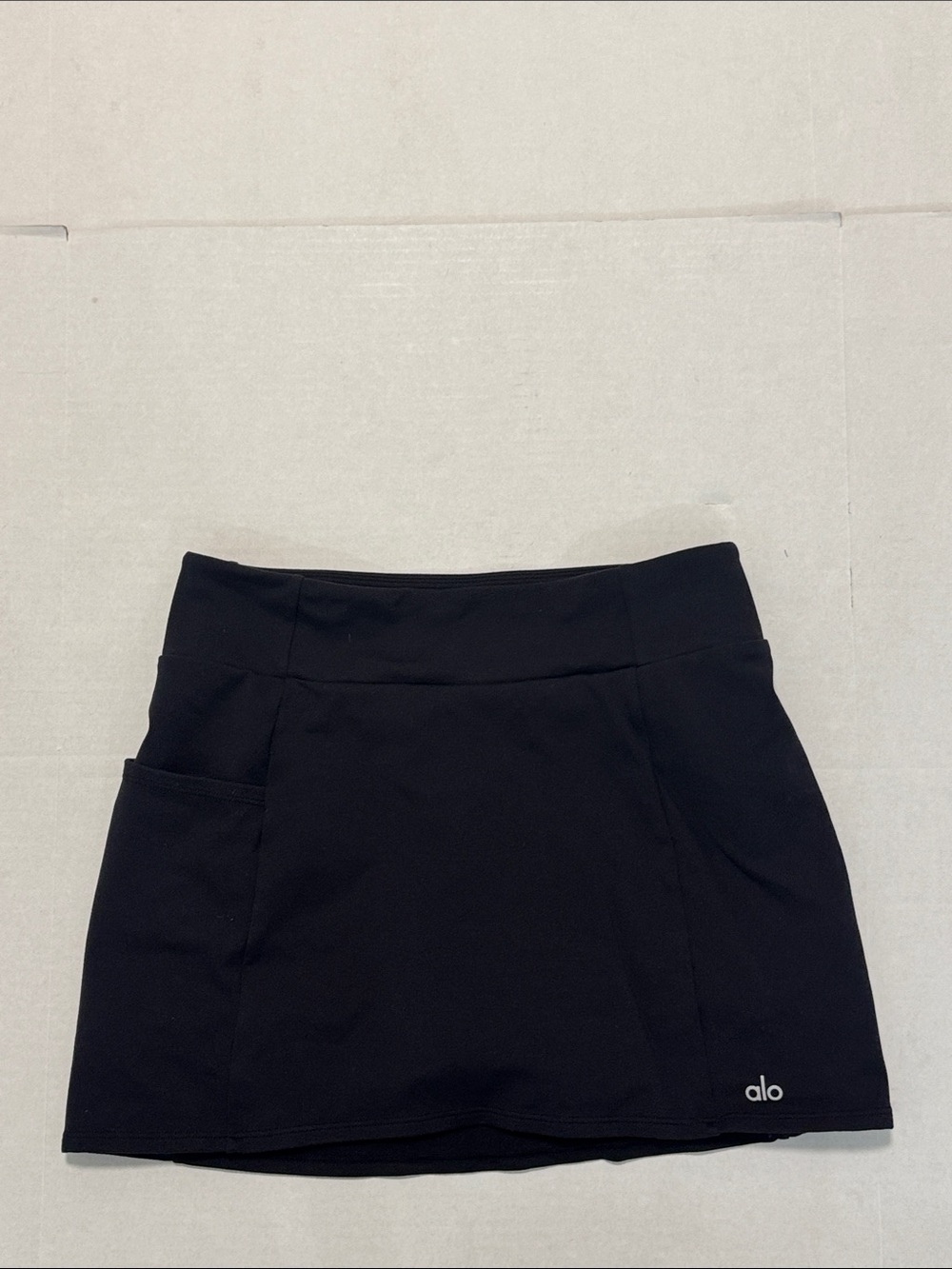 ALO Yoga Black Active Skort with Side Pocket Womens Sz Medium